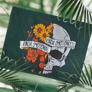 NEW! Kinda Emotionless Kinda Emotional Floral Skull 100% Cotton Crew Neck Tshirt